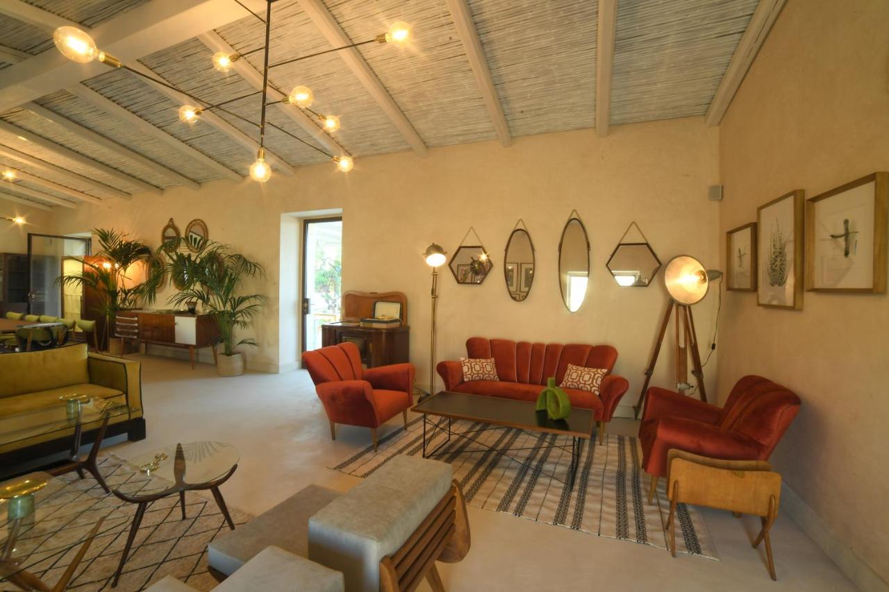 Masseria Corte Degli Aromi Palmariggi Exterior foto